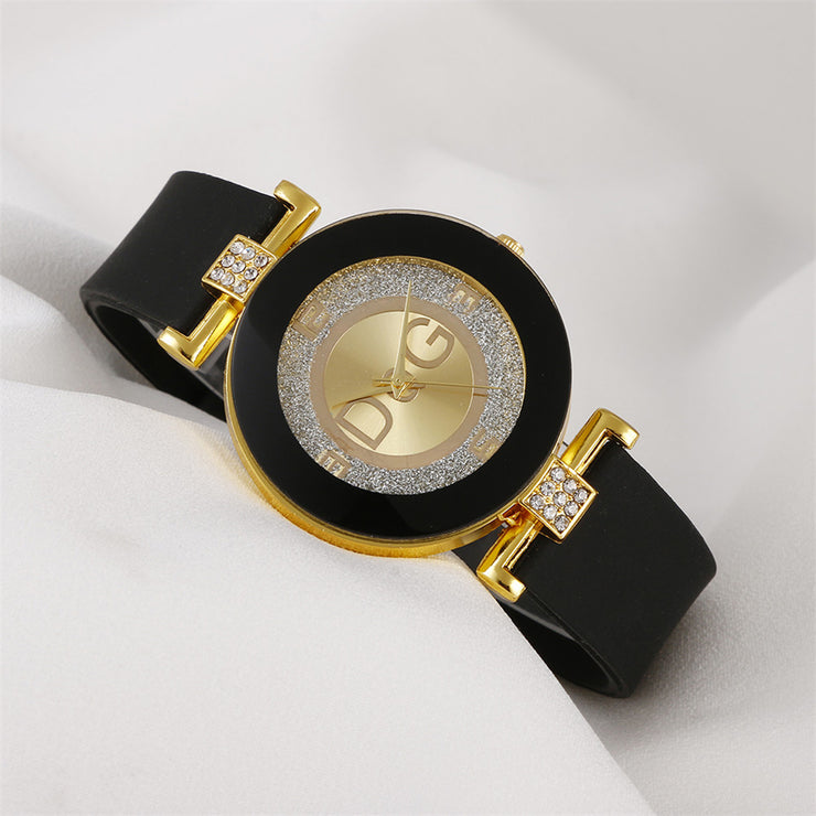 Simple black white quartz watches